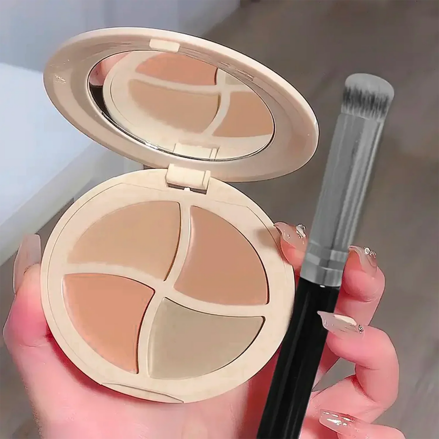 4-Color Concealer Palette – Brighten, Correct & Contour